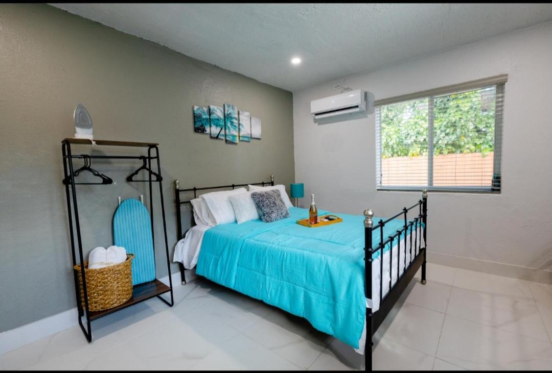 Beautiful Studio In Heart Of Miami Villa Екстериор снимка